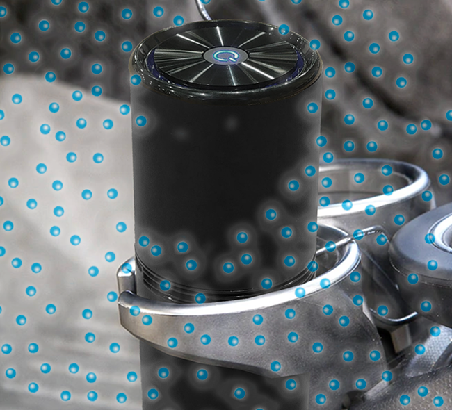 go-cup-holder-in-vehicle-with-ions